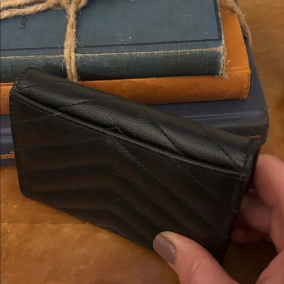 Saint Laurent Black Leather Accessory - Picture 4 of 4